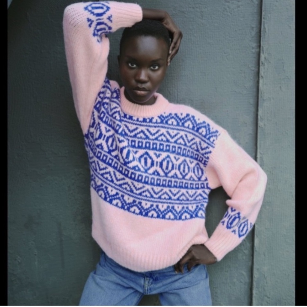 NWT - ZARA BUBBLE GUM PINK SWEATER - Picture 2 of 10
